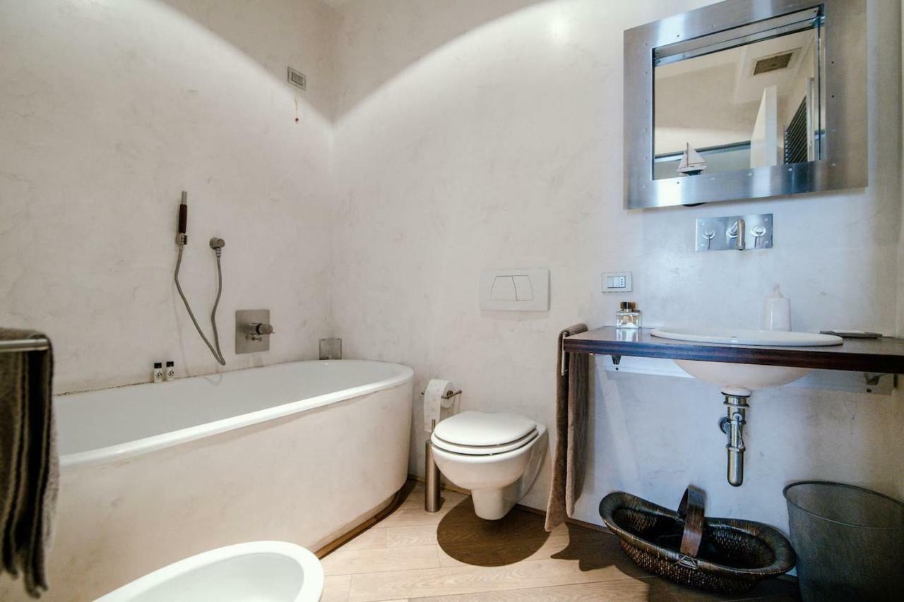 Sailer Loft - The House Of Travelers Como Exterior foto